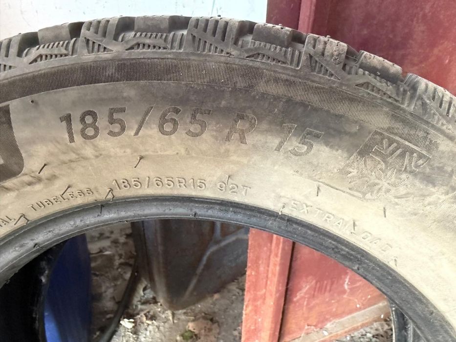 Продам зимние шины Michelin