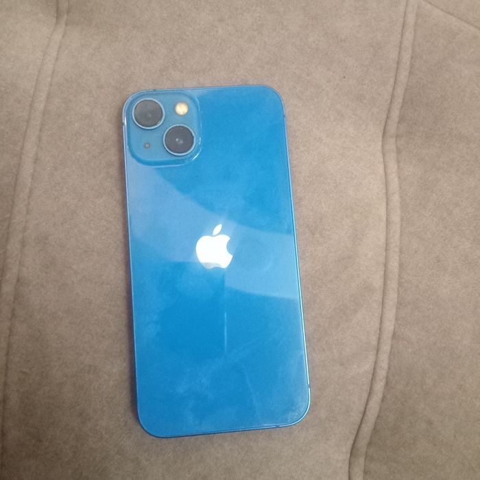 Айфон 13 жасыл тусты