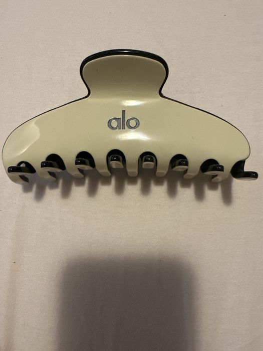 Шнола за коса на маркста alo