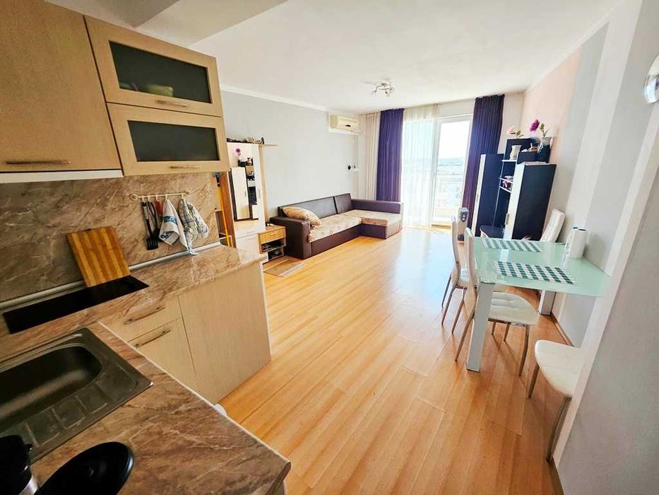 Продава се Двустаен апартамент в к.к. Слънчев бряг - 60 кв.м за 492 €/кв.м - Снимка #2