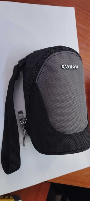 Калъф за обектив Canon