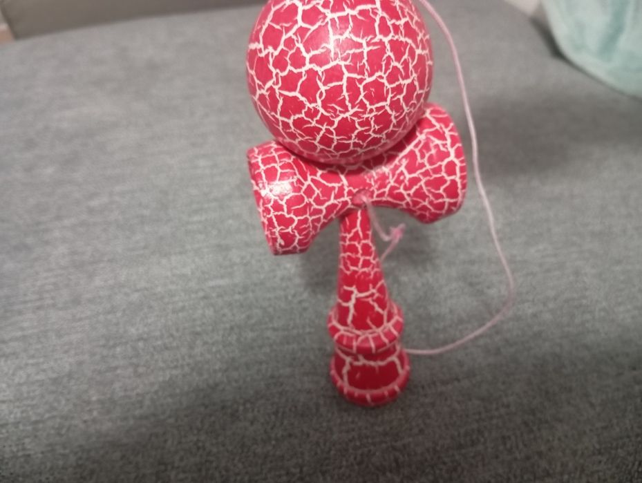 Jucărie Kendama, Mare, puțin folosita, stare f buna