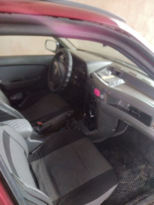 Nexia 1 sons sotiladi.