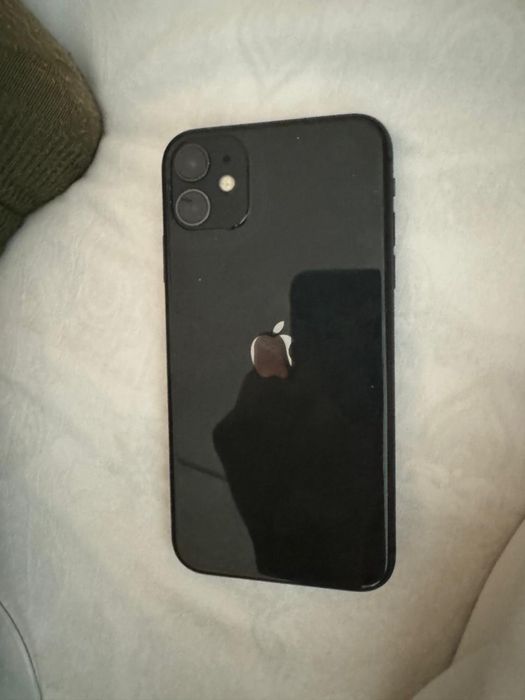 Айфон 11 сатылады