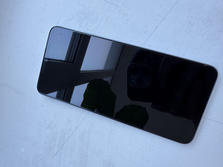 Продам. Infinix HOT 30i