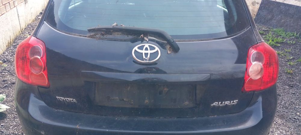 Тoyota Auris 2.0d 126к.с. на части