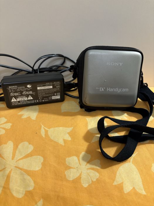 Sony DCR-PC101E – MiniDV цифрова видеокамера