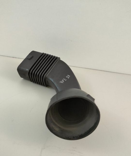 Tubulatura filtru aer 13717791144 BMW X5 E53 (facelift)