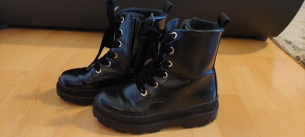 Puma marimea 30, Sketchers Rainbow mărimea 32, ghete H&M (50 lei),vars