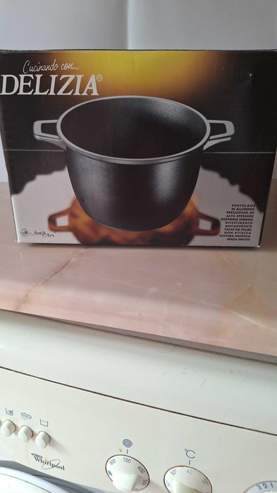 Oala adanca ANTIK ARS non aderenta.