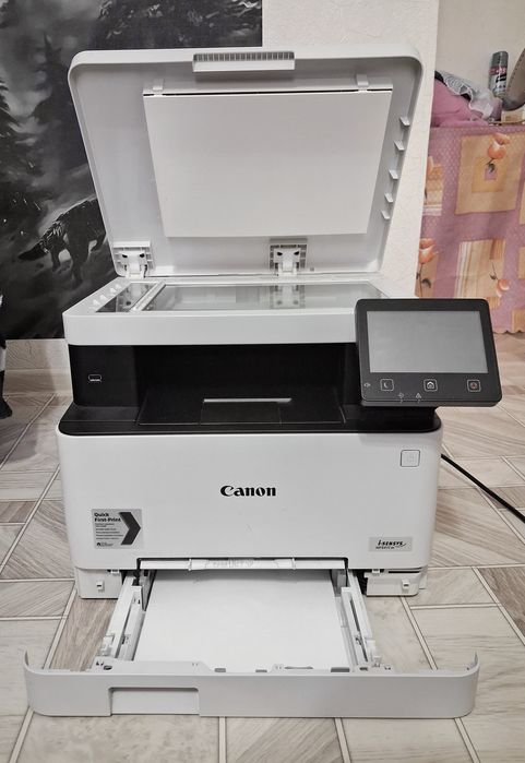 Canon i-sensys MF641Cw