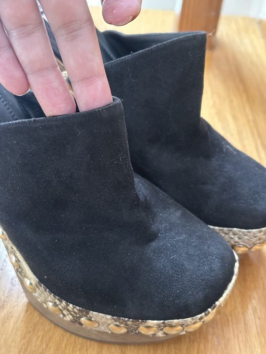 Сабо женкские черные