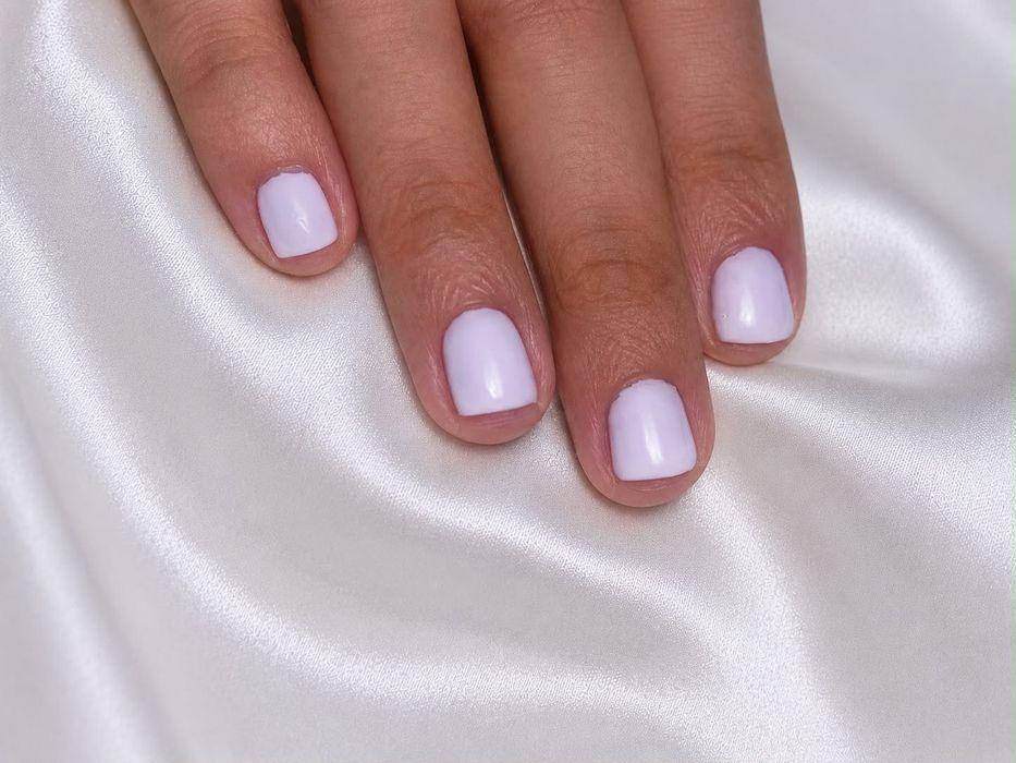 MANICHIURĂ CU GEL – orice model, doar 80 de lei