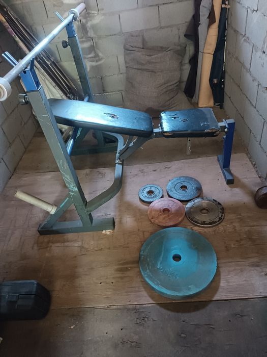 Гриф с блинами 118 кг