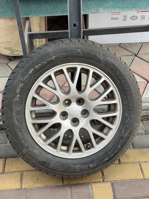 Комплект с диской 215/60/16