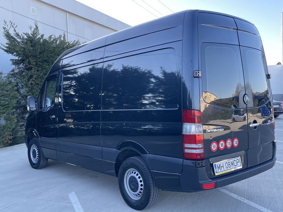 Mercedes Sprinter 215 CDI 150 cp Automat