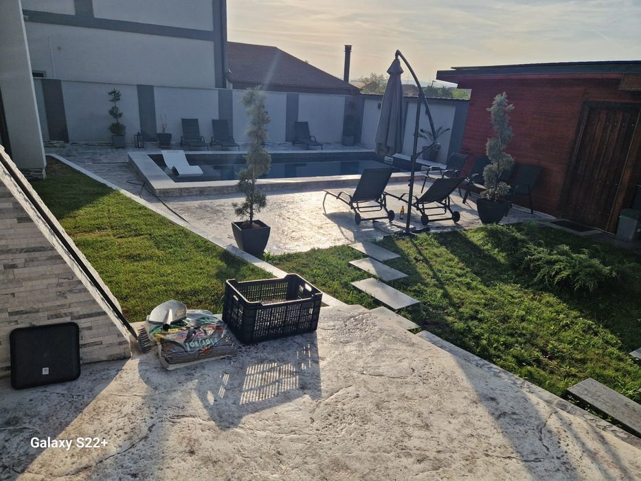 Vand casa P+1 zona Spitalul Judetean