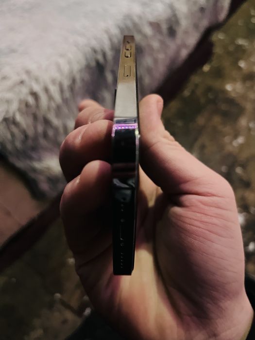 Продам айфон 14 про на 256гб