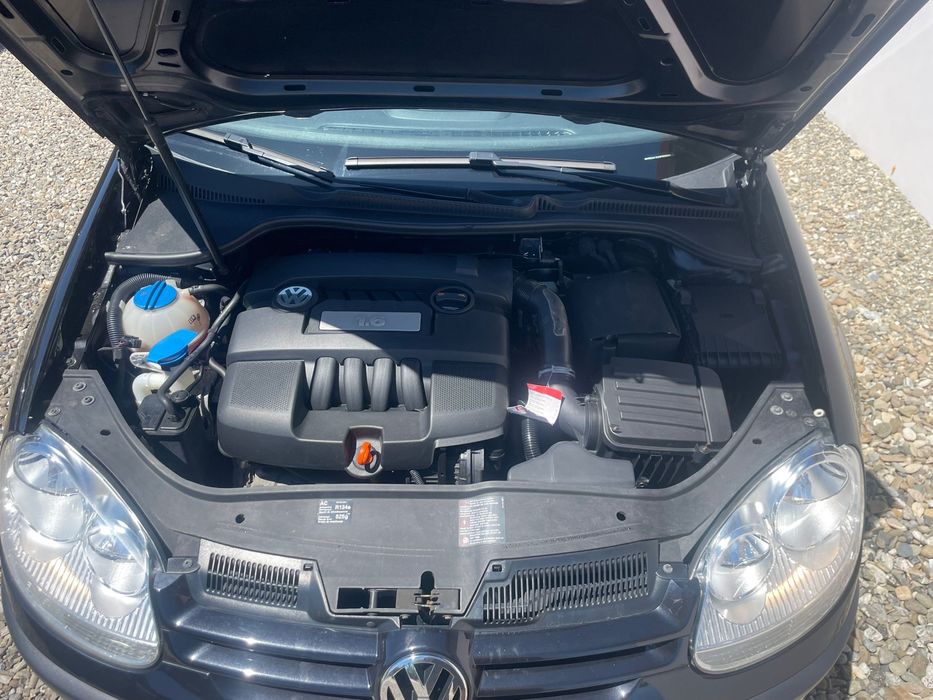 Volkswagen Golf V