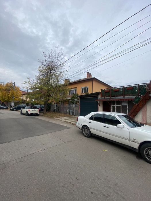 Продава се Къща в София, Левски - 190 кв.м за 1843 €/кв.м - Снимка #6