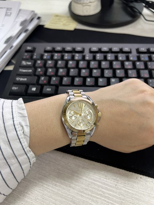 Часы от Michael Kors