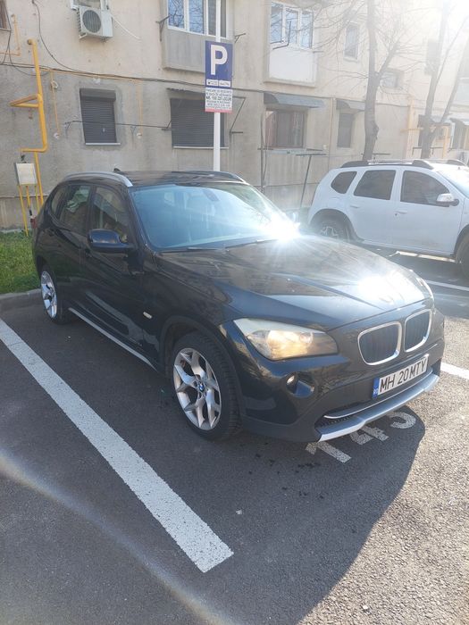 Vând BMW X1 sdrive