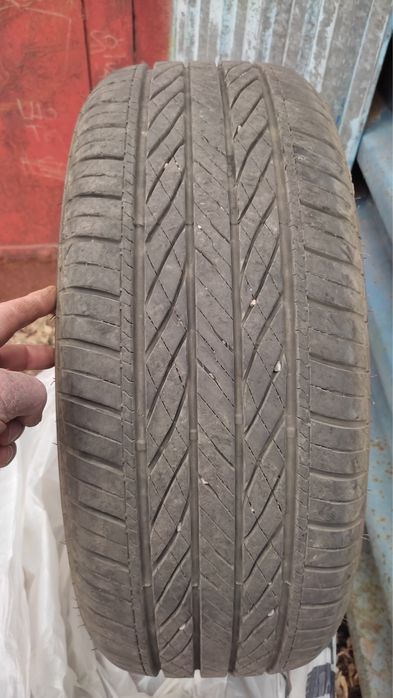 Продаю шины срочно