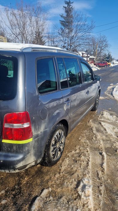 Touran 1.9 TDI cutie automată