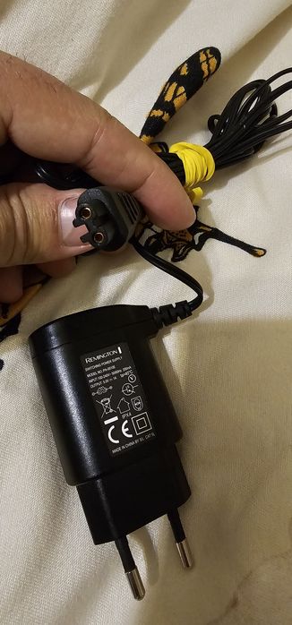 Incarcator mașina tuns Remington original