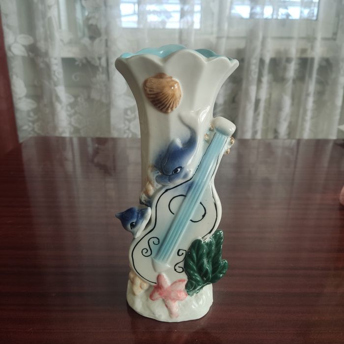 Вазы под цветы или декор