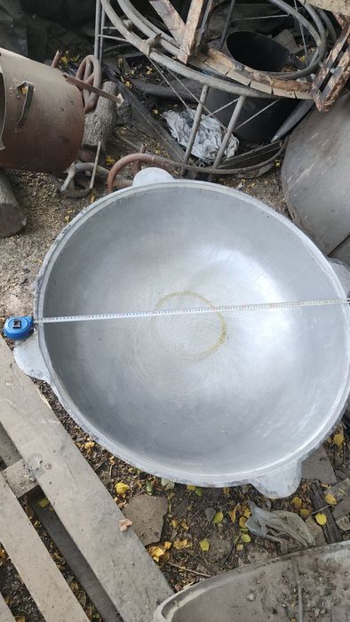 Qozonlar Chugun,duralyumin 16litrdan 350litrgacha oʻchoqlari xam bor