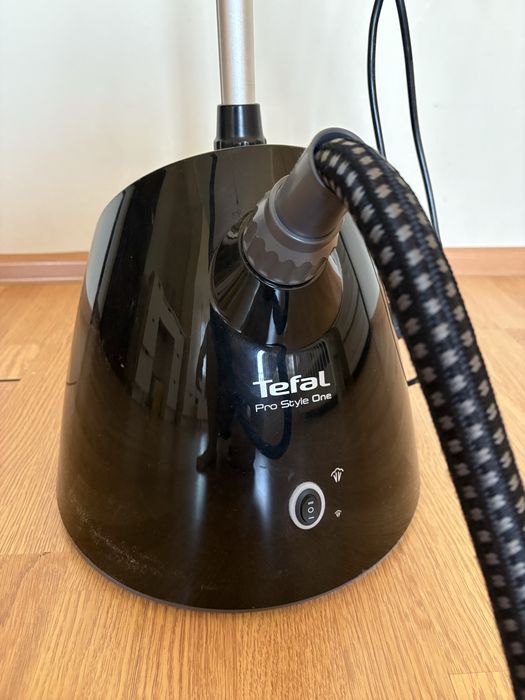 Продам отпариватель Tefal