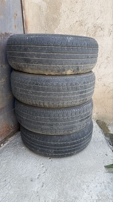 Баллон летние б/у 215/60/16