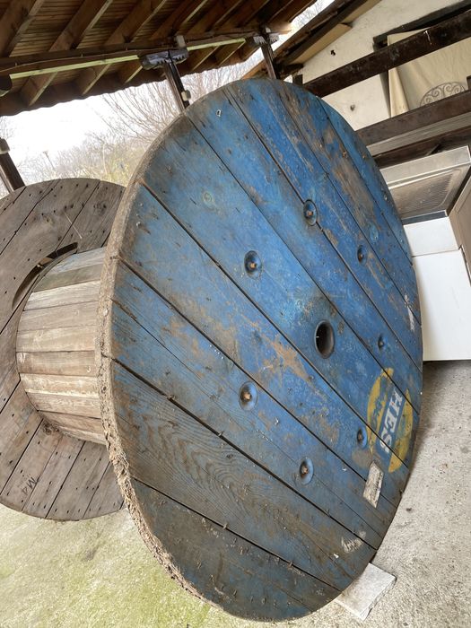 бюро каса за магазин  трапезна маса,дървена макара-идеална за маса