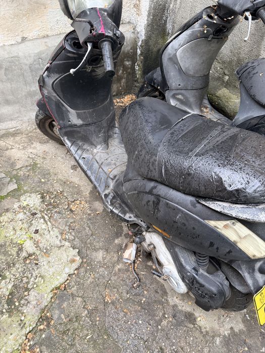 Vand scuter Piaggio Zip