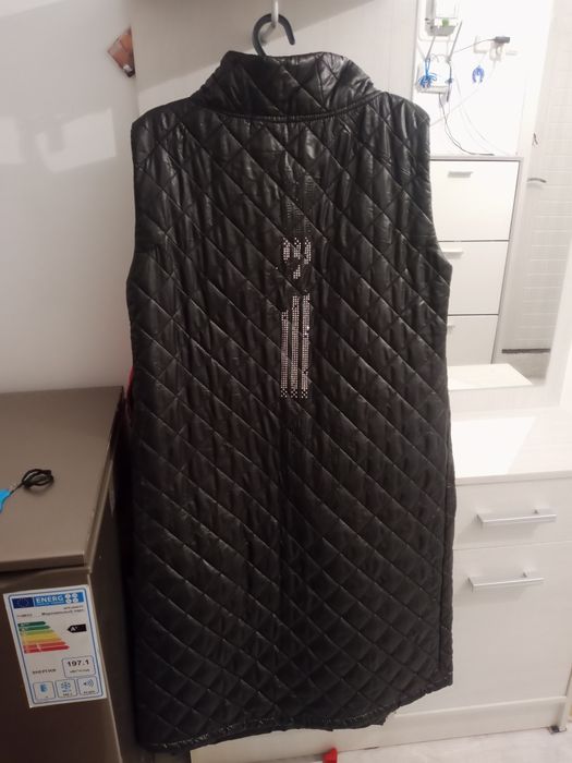 Желетка продаю 10000