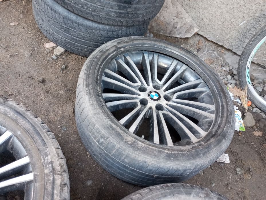 Продам диски R18 оригинал