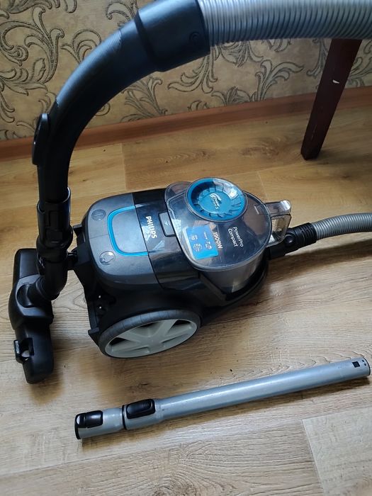 Продам  пылесос.
