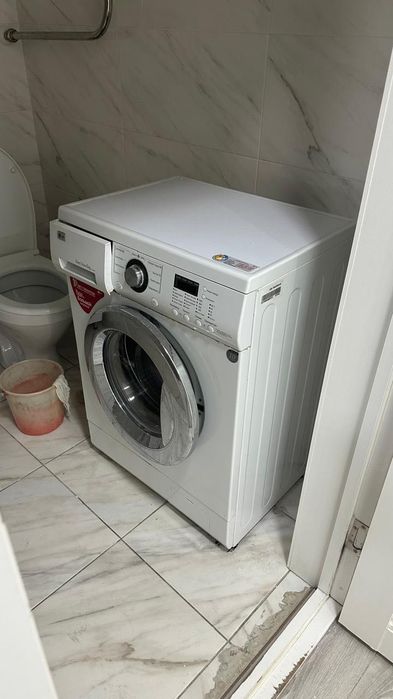 Стиральная машина автомат