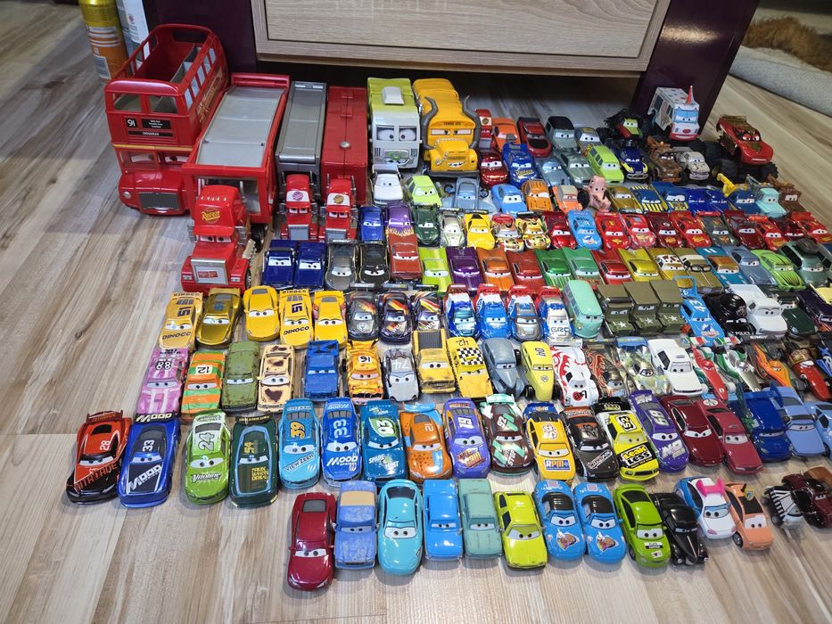 Masinute disney cars metalice