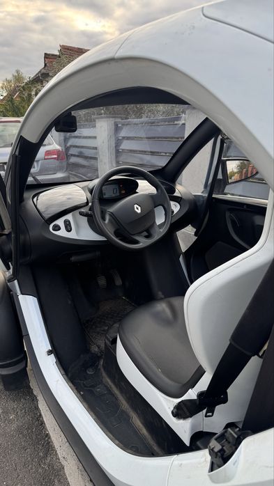 Renault Twizy 80km/h(16ani B1)