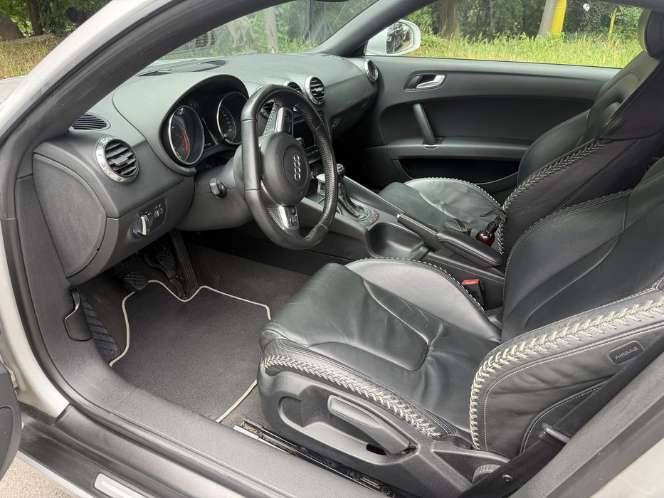 AUDI TT 2010 — imagine 5