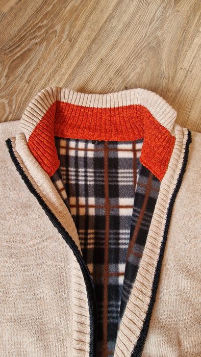 Cardigan tricotat