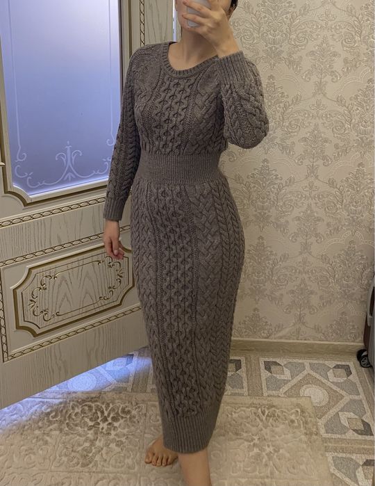 Теплые платья(1- 4500тг)(2-2500тг)