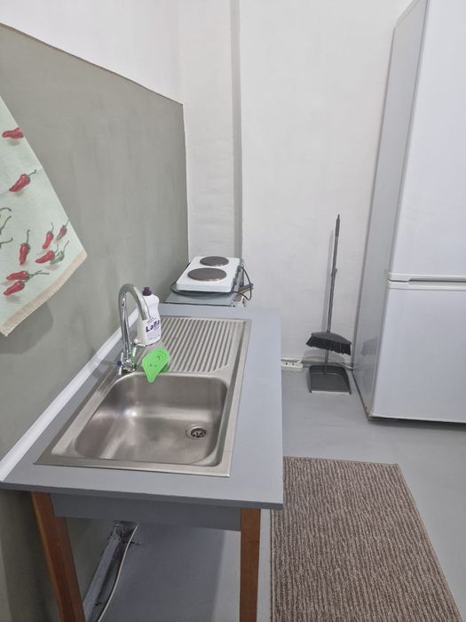 Сдам помесячно квартиру