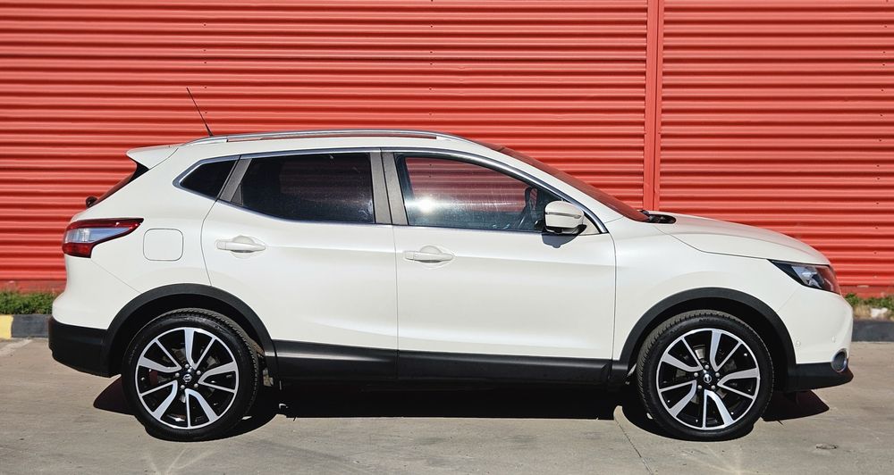 Nissan Qashqai 1.6 Dci 130 cp 2014.10 Tekna Automata-Xenon-Piele-Pano