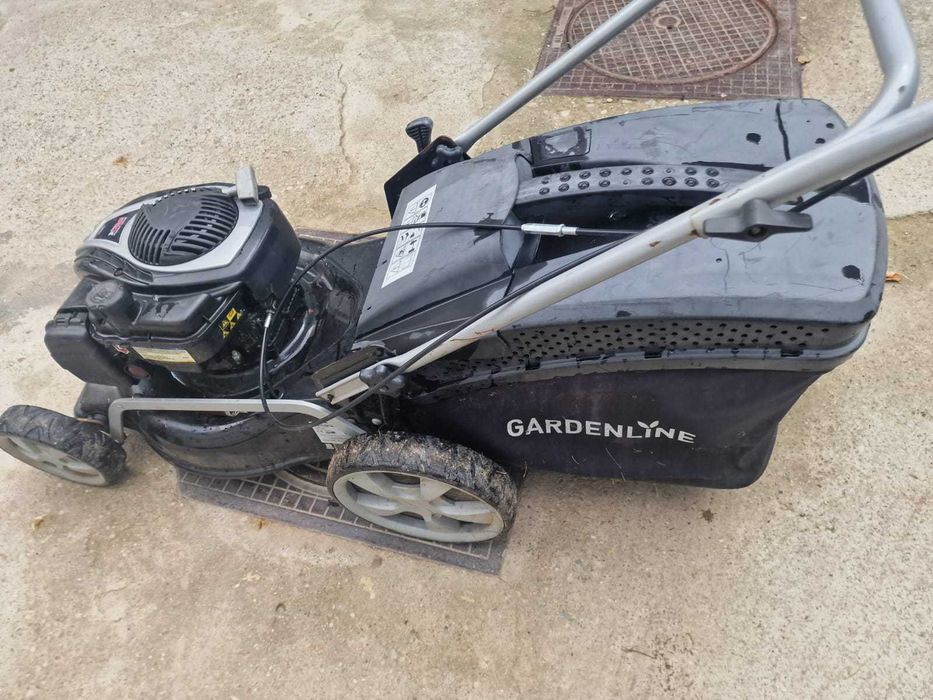 Masina de tuns iarba gazon GARDENLINE benzina BRIGGS 3CP Tractiuns+COS