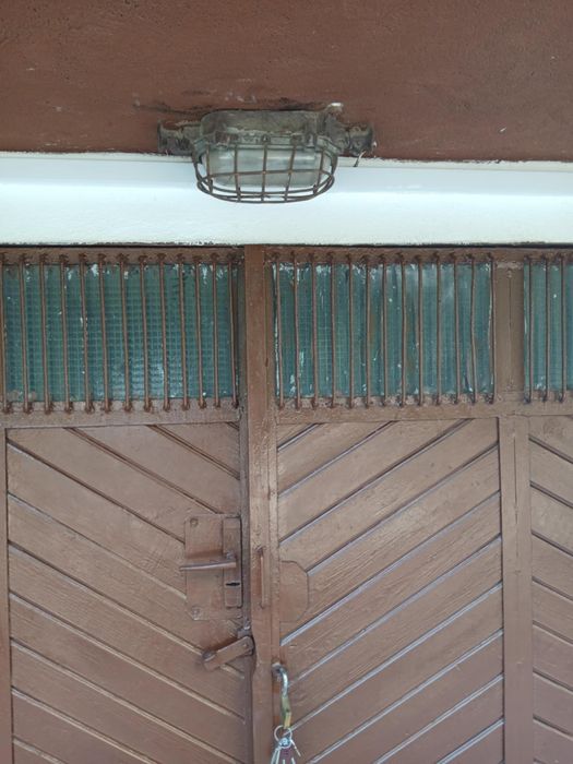 Дава се под наем Гараж / Паркомясто в Благоевград, Широк център - 30 кв.м за 102 € - Снимка #1