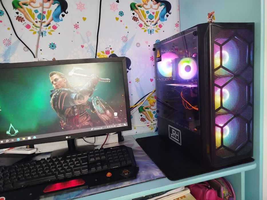 Геймърски Компютър 12/24 ядра/ 16GB DDR4/ Radeon RX 580 8G