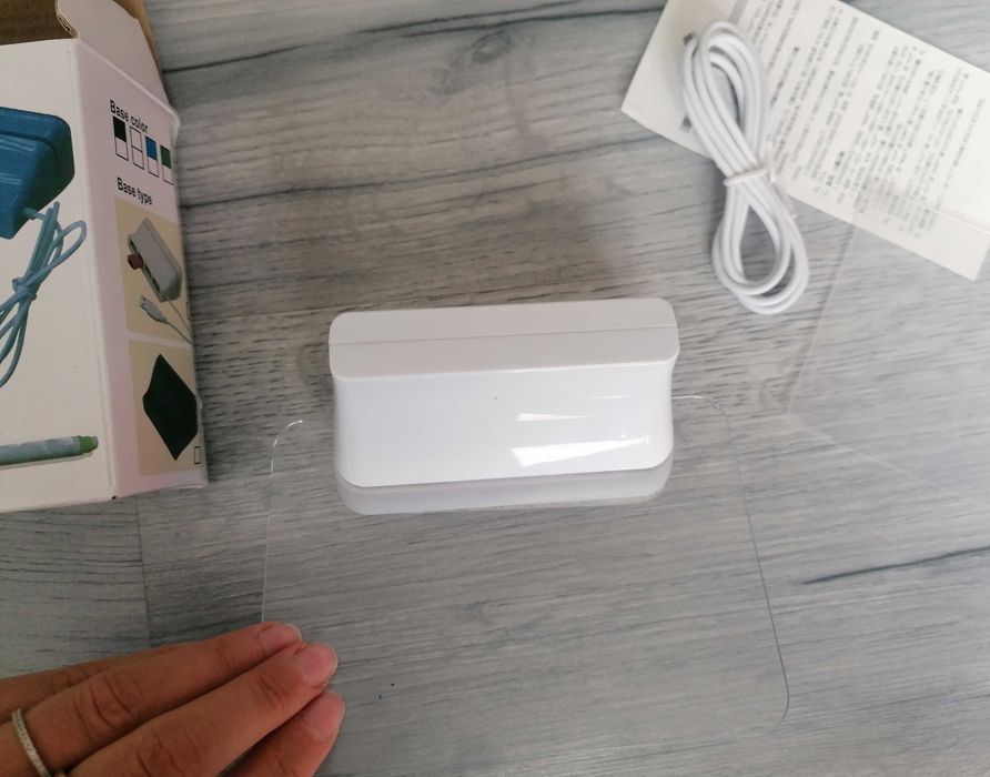 Ceas electronic camera